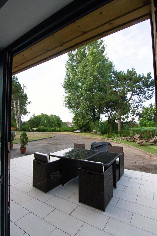 Le Clos De La Madelaine Монтрей-сюр-Мер Экстерьер фото